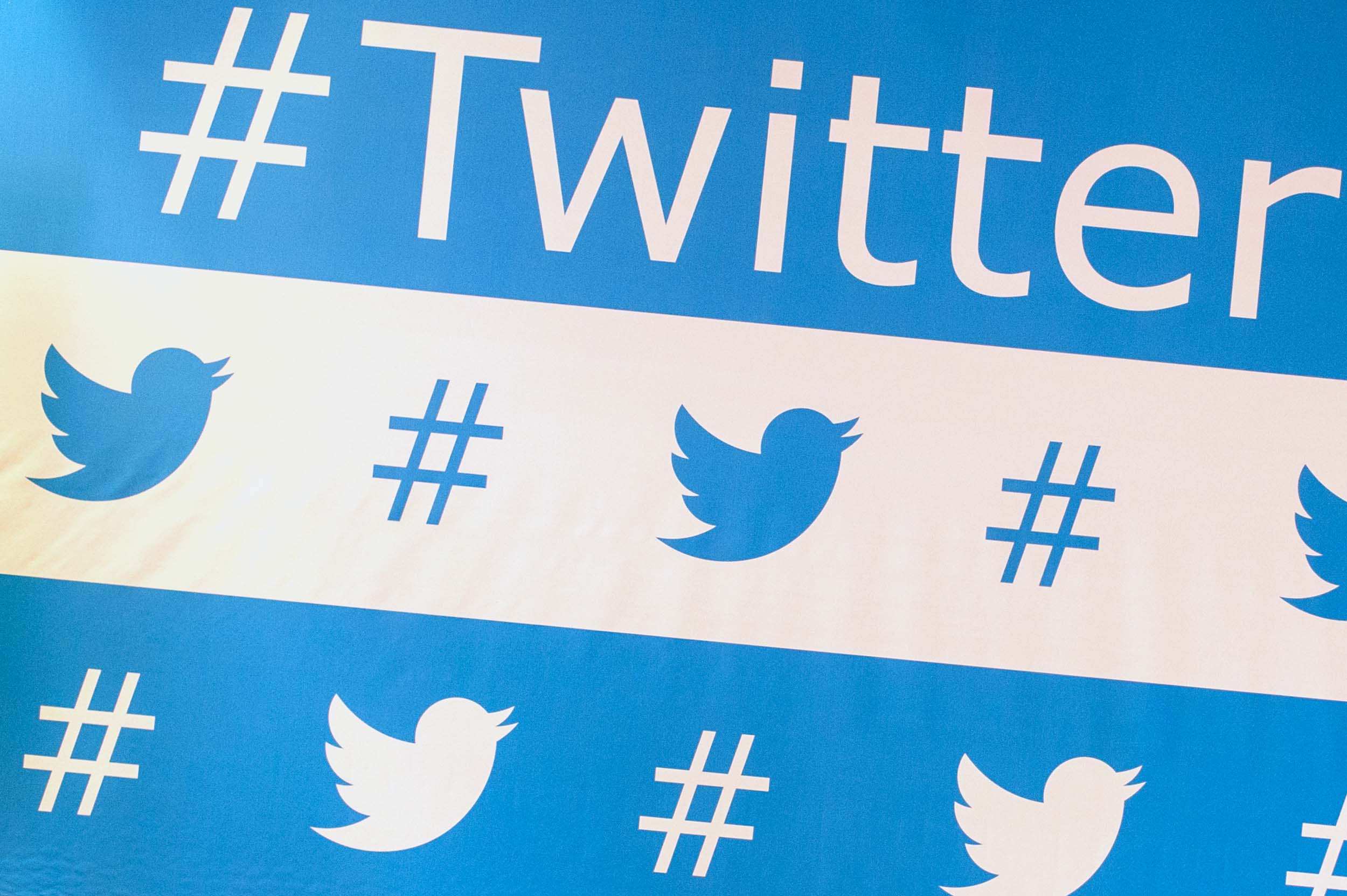 Новый генеральный директор Twitter массово увольняет сотрудников