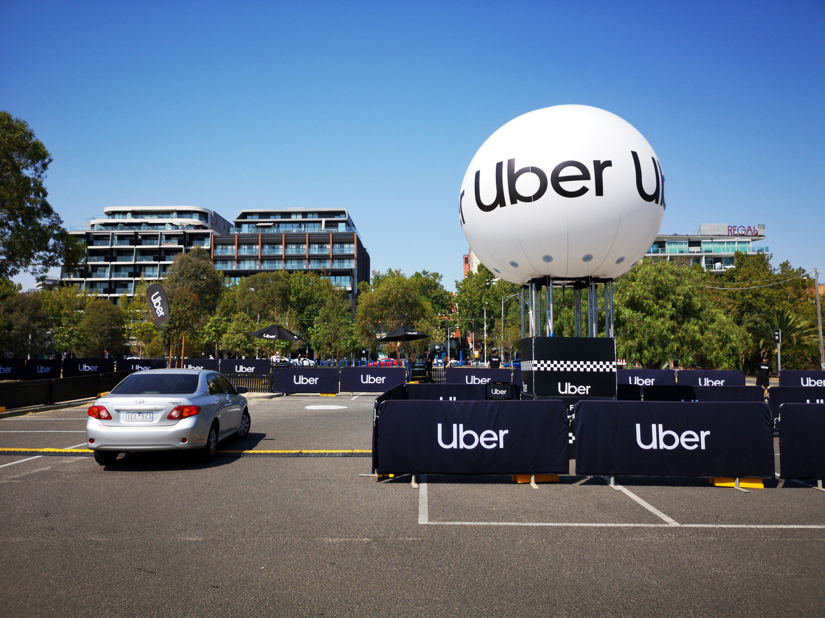 Uber собирается внедрить в свой сервис криптовалюту