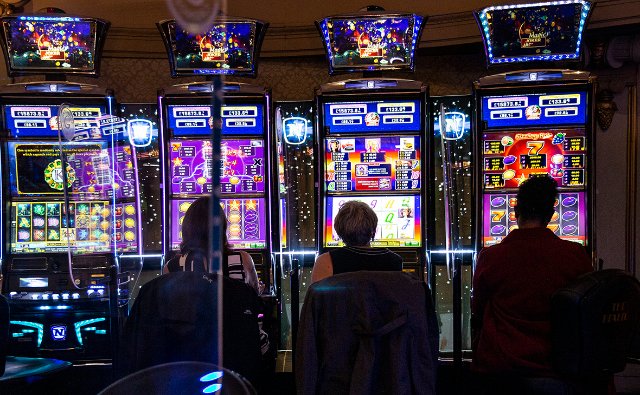 Бонусы без депозита в казино: основные разновидности поощрений