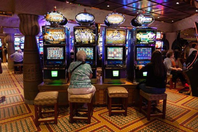 К вопросу об особенностях азартных онлайн развлечений